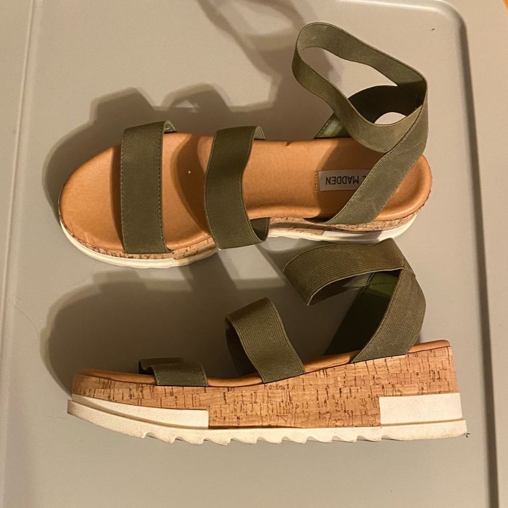 Steve Madden Platform Sandal